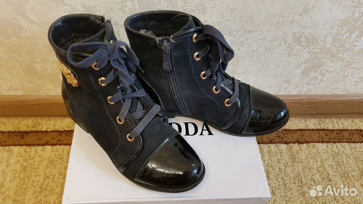 Продаю ботиночки б/у фирма bonadda