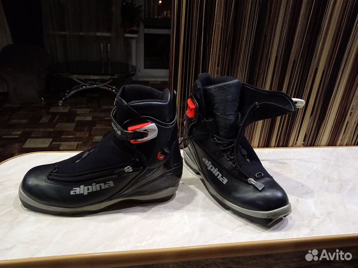 Лыжи беговые Каrjalа 200см