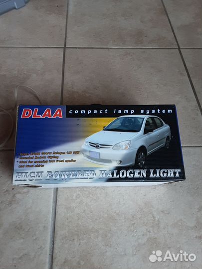 Противотуманные фары галогеновые новые стекло