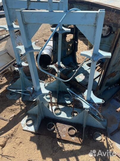 Паллета стойка для хран. т-ки баллонов кислород