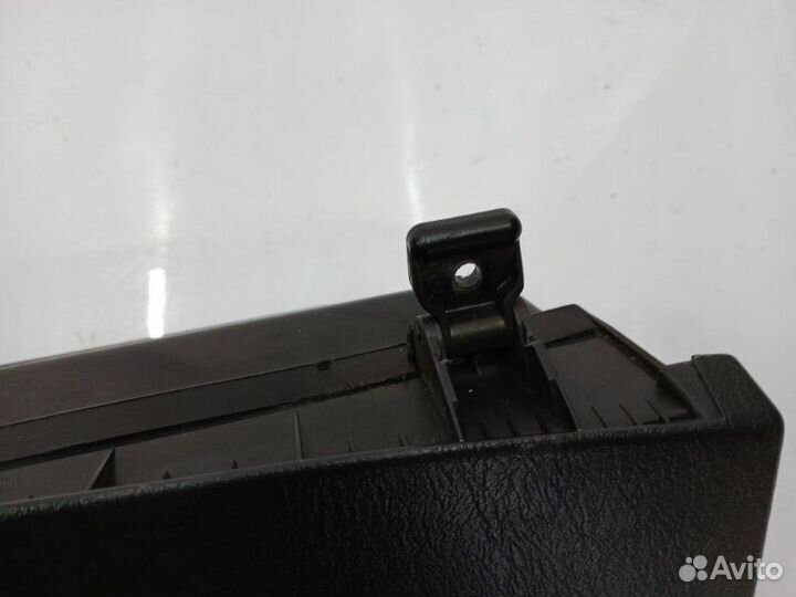 Бардачок Toyota Caldina ST190G 4S-FE 1995