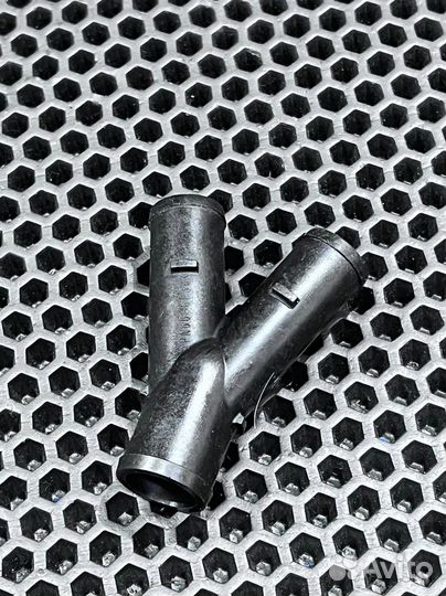 Тройник охлаждения Suzuki RM-Z 450 2005-2007