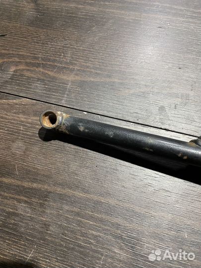 Кронштейн правой подножки kawasaki Versys 650 ABS