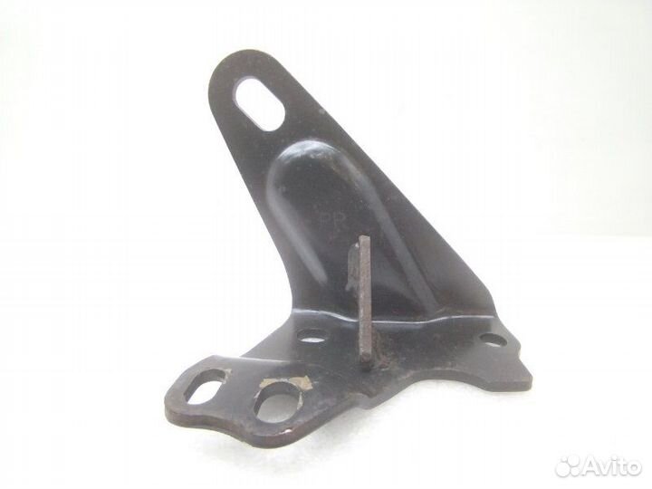 Кронштейн правый Lexus Rx450H GYL25 2grfxs 2020