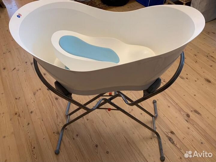 Детская ванночка Babymoov с подставкой, подогревом