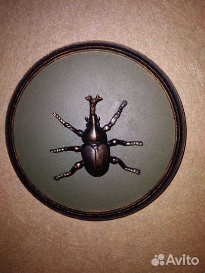 Панно на стену жук