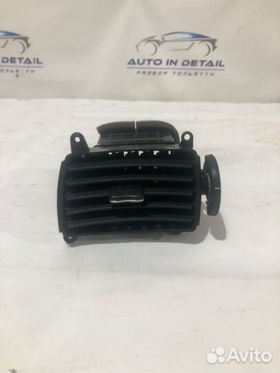 Дефлектор центральный левый hyundai elantra XD 1.6