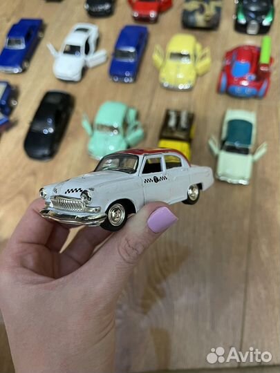 Игрушки машинки пакетом