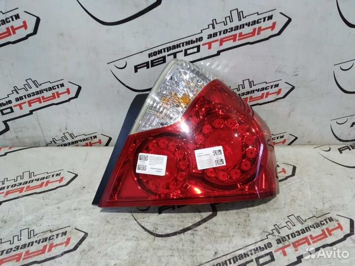 Фонарь nissan infiniti fuga M35 M45 GY50 PNY50 PY5