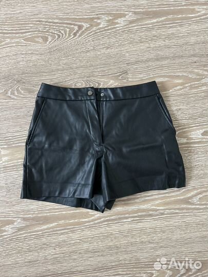 Юбки, шорты