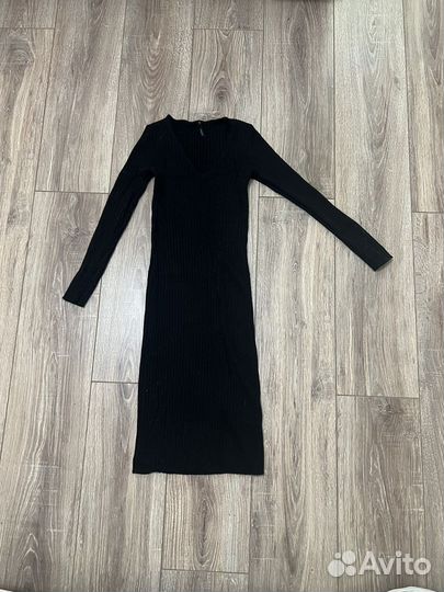 Платье-лапша XS