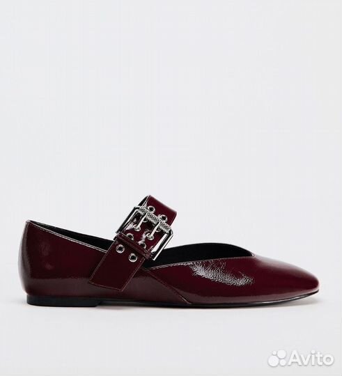 Zara Лакированные балетки с ремешком и пряжкой