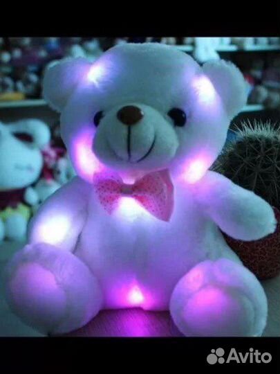 Игрушка - медвежонок с подсветкой