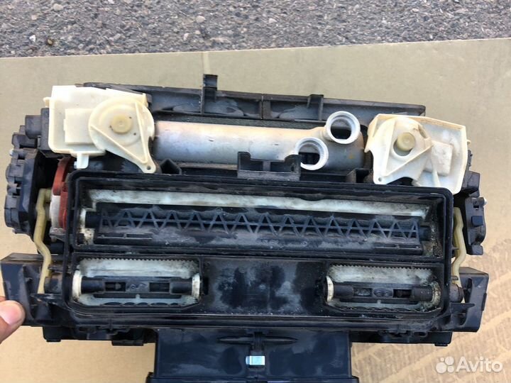 Радиатор корпус печки Audi A4 B8