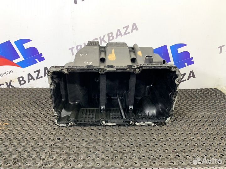 Поддон двигателя маслянный Mercedes-Benz Actros