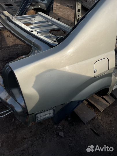 Крыло заднее правое Renault Logan 1