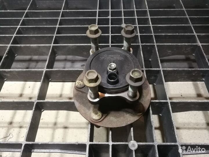 Ступичный подшипник задний для mazda 6GJ 2WD