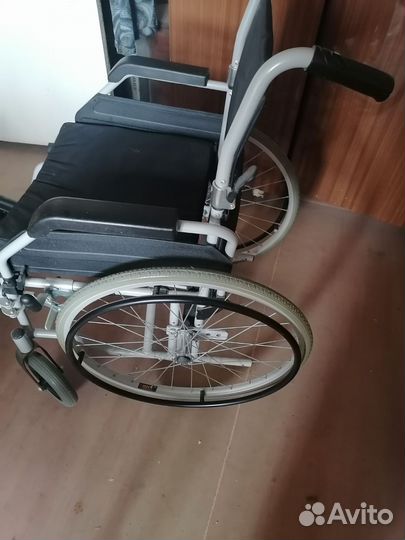 Коляска инвалидная