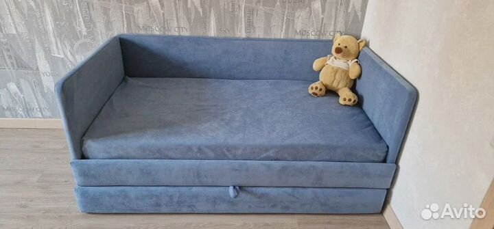 Детская кровать-диван мягкая VeLite