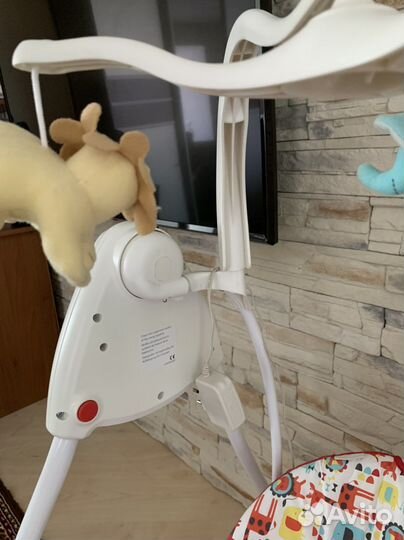 Электронная качель Graco