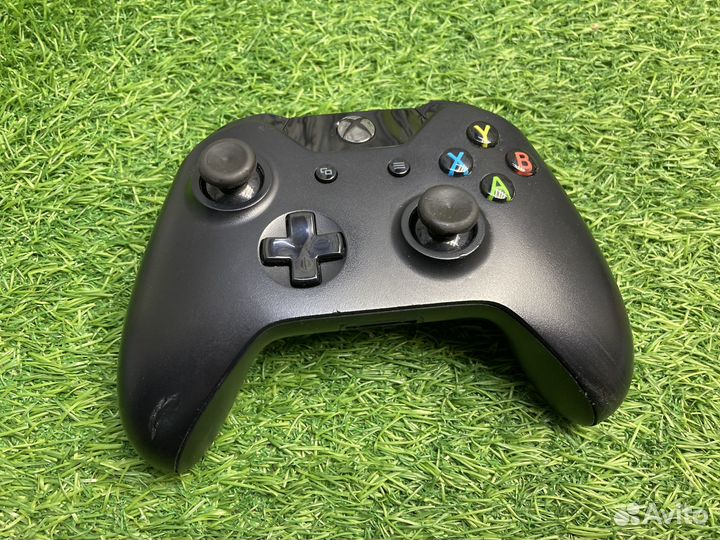 Microsoft Xbox One S 500GB Покупка/Продажа