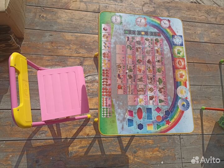 Детский стол и стул