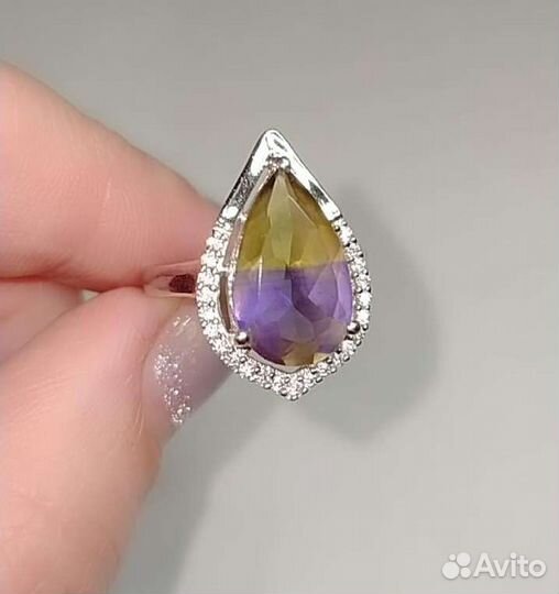 Серебряное кольцо с выращенными аметрином