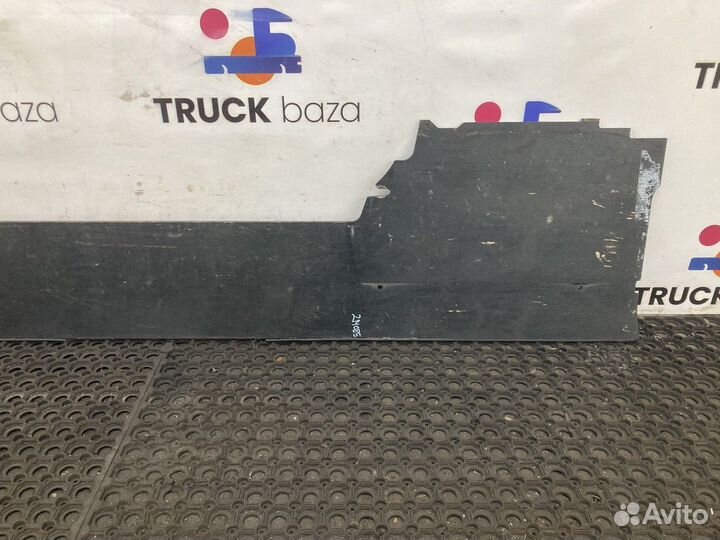 5010605819 Перегородка спальника Renault Premium