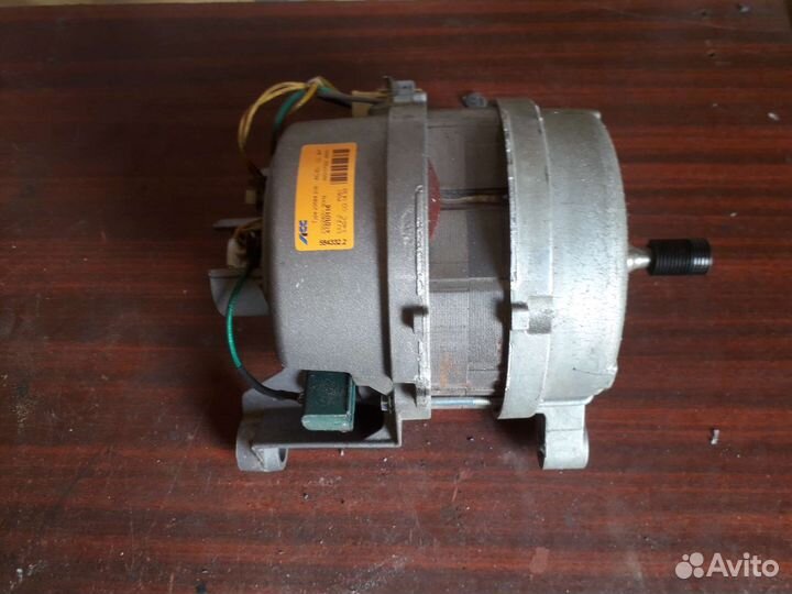 Двигататель стиральной машины