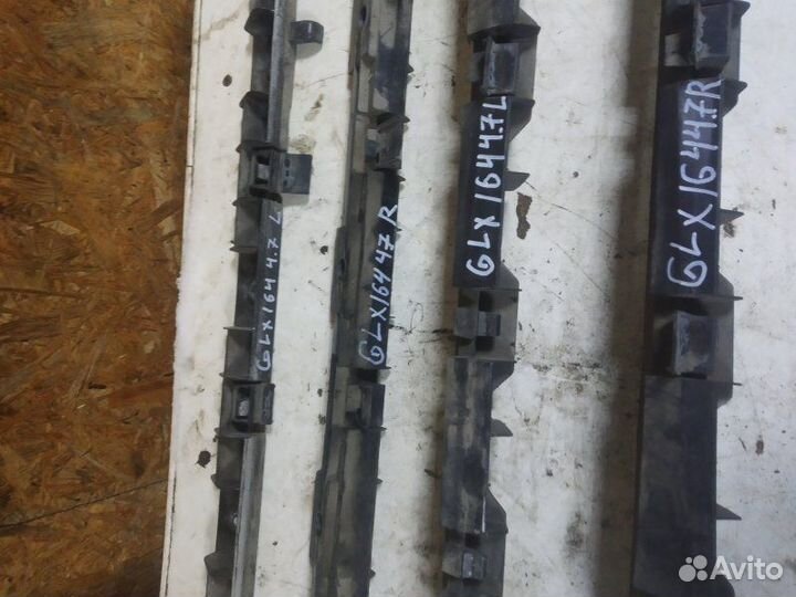 Кронштейн крепления порога Mercedes Gl X164 4.7