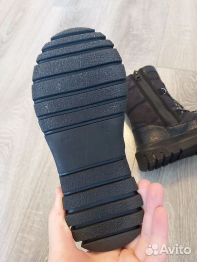 Сапоги для девочки и ботинки 2 пары