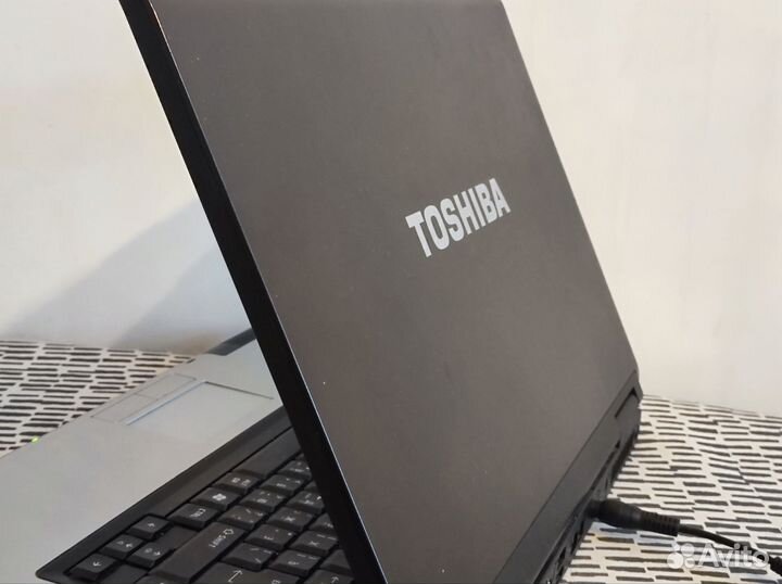 Toshiba l40