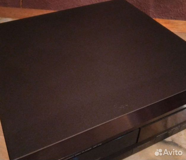 CD плеер Kenwood DP-710