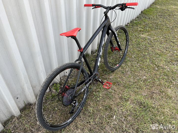 Карбоновый городской велосипед 29