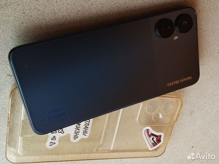 TECNO Spark 9 Pro, 4/128 ГБ