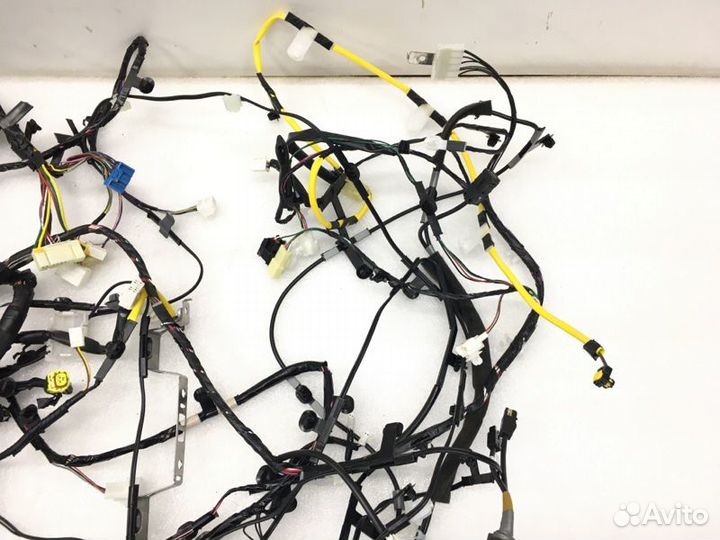 Проводка салона Mitsubishi Outlander 2020