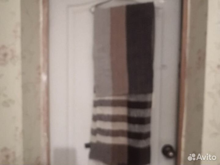 Широкие палантины-платки