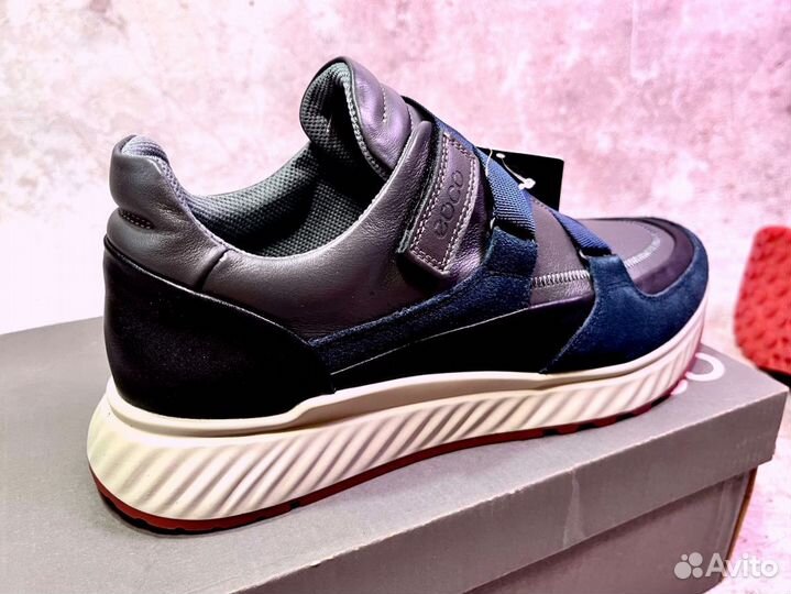 Кроссовки Eccoнадежные