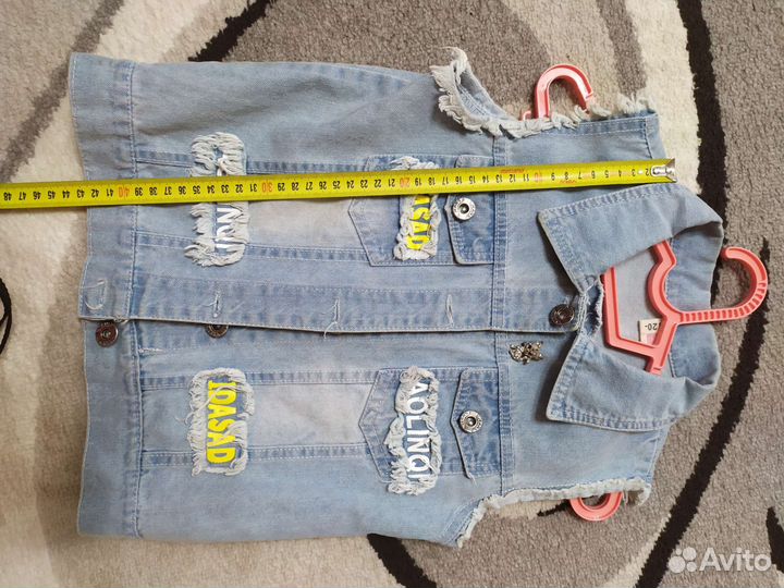 Жилетка джинсовая для девочки 6-8 лет