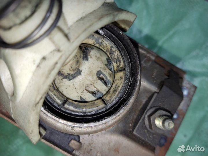 Кулиса МКПП Audi 100 седан 2.8 AAH 1993