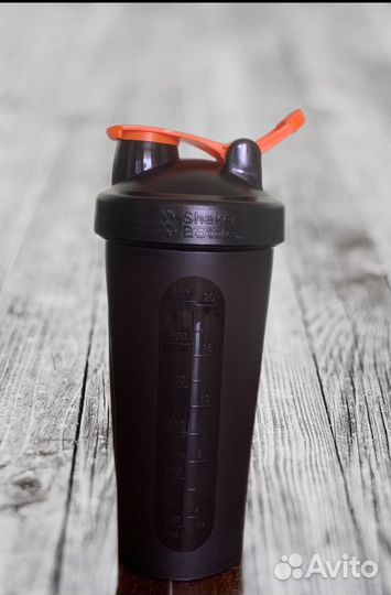 Шейкер (спортивная бутылка для воды), 600 мл