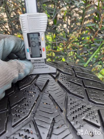 Gislaved NordFrost 100 205/60 R16