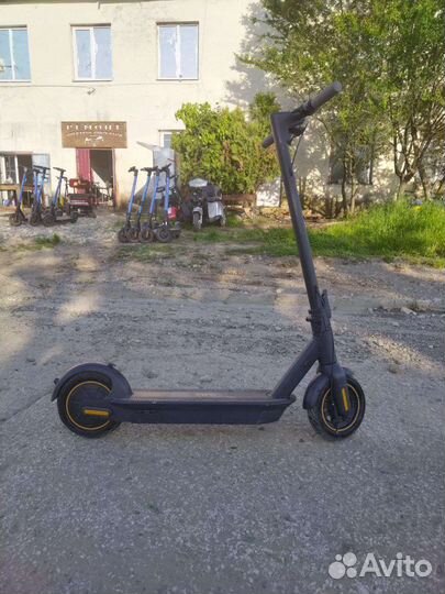 Самокат ninebot max g30
