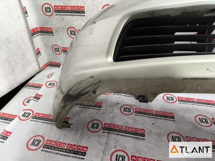 Бампер передний toyota prius