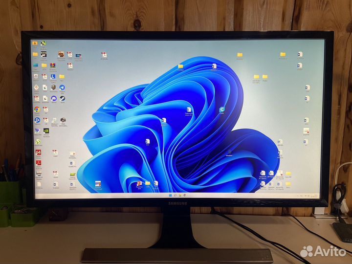 Монитор Samsung 28Е590DS 4k 60Гц