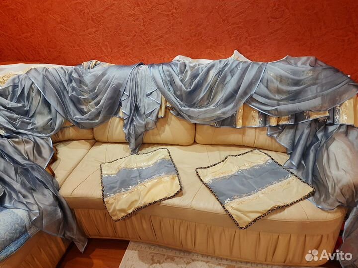 Шторы и покрывало