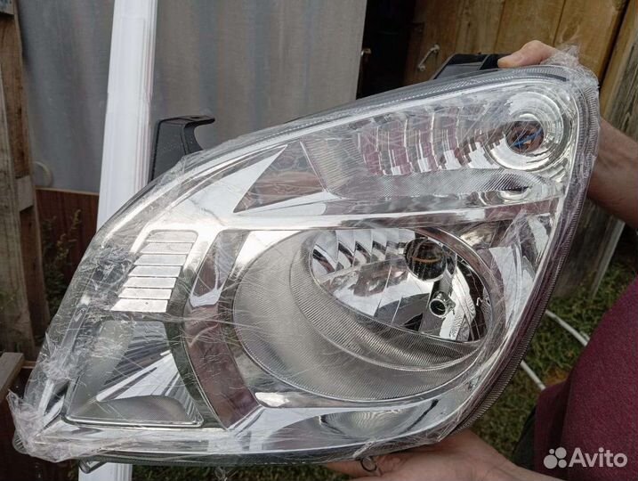 Фара на газель next левая правая