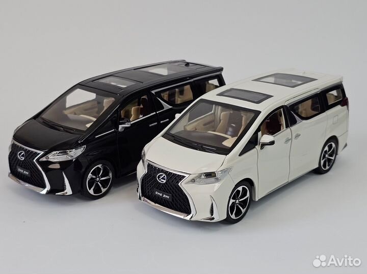 Модель машины Toyota Alphard белая 1:24