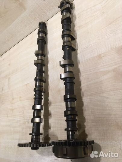 В разбор Двигатель Ford Kuga 2.5 на запчасти