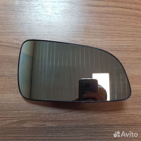 Правый узкий зеркальный элемент Opel Astra H